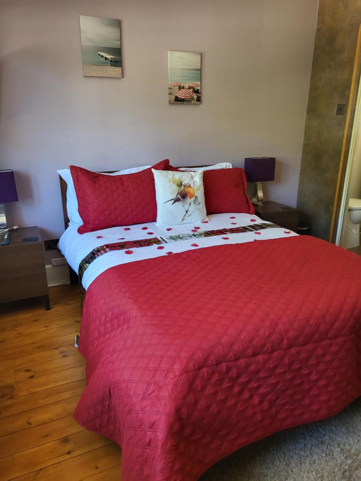 Little Robin Gate - Free Parking - Central - 10 Min Walk To Train Station Bornemouth Extérieur photo
